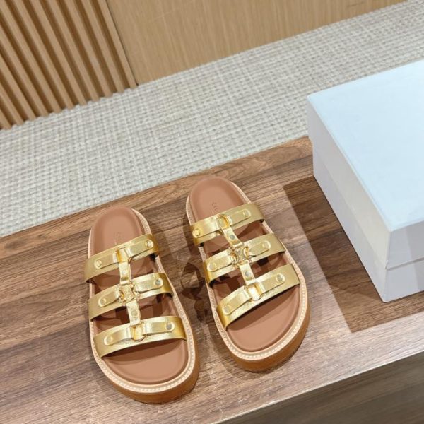 repliche,replica,perfette,siti di,affidabili,migliori siti,dove comprare,1:1,scarpe da ginnastica [Versione top] Le nuove pantofole con la suola spessa di Celine