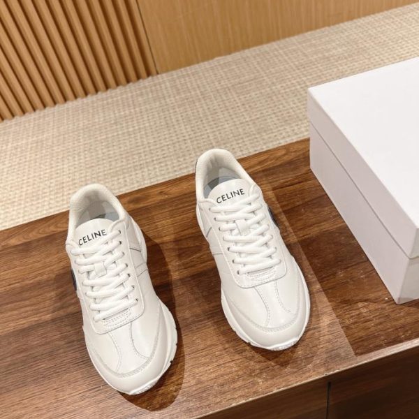 repliche,replica,perfette,siti di,affidabili,migliori siti,dove comprare,1:1,scarpe da ginnastica [Versione top] Celine sfila sulle nuove scarpe da papà con la suola spessa