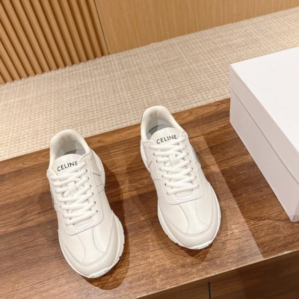 repliche,replica,perfette,siti di,affidabili,migliori siti,dove comprare,1:1,scarpe da ginnastica [Versione top] Celine sfila sulle nuove scarpe da papà con la suola spessa