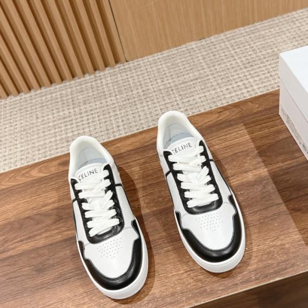 repliche,replica,perfette,siti di,affidabili,migliori siti,dove comprare,1:1,scarpe da ginnastica Le nuove scarpe bianche a righe a contrasto di Celine