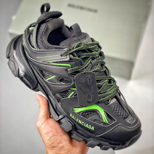 Scarpe concept outdoor Balenciaga di generazione 3.0