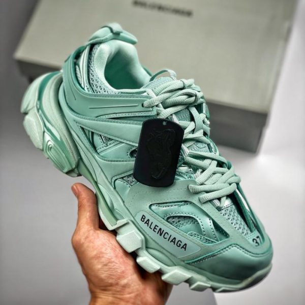 Scarpe concept outdoor Balenciaga di generazione 3.0