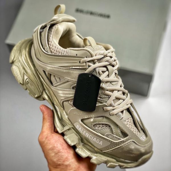 Scarpe concept outdoor Balenciaga di generazione 3.0