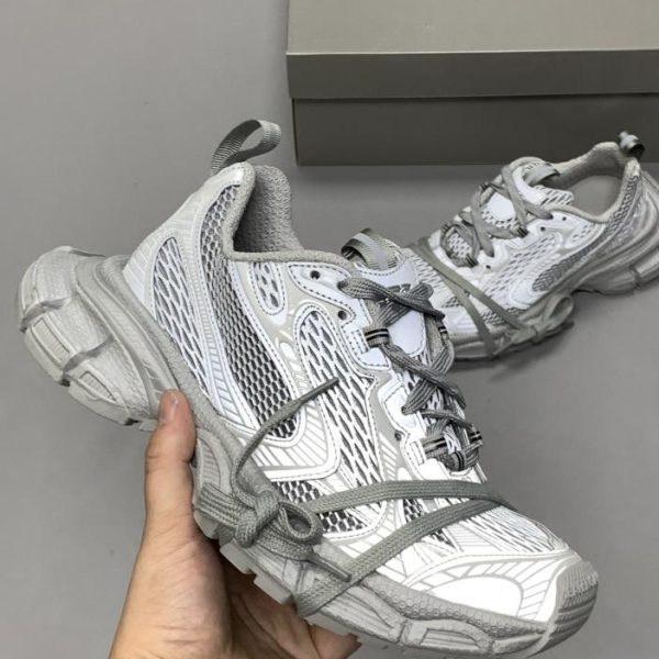 repliche,replica,perfette,siti di,affidabili,migliori siti,dove comprare,1:1,scarpe da ginnastica Balenciaga 3XL nuove sneakers Sunner di decima generazione