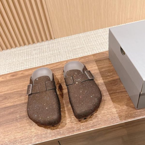 repliche,replica,perfette,siti di,affidabili,migliori siti,dove comprare,1:1,scarpe da ginnastica Balenciaga coppia ciabatte Birkenstock a cinque dita
