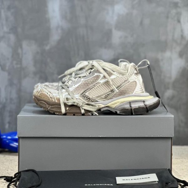 repliche,replica,perfette,siti di,affidabili,migliori siti,dove comprare,1:1,scarpe da ginnastica Balenciaga nona generazione ultima