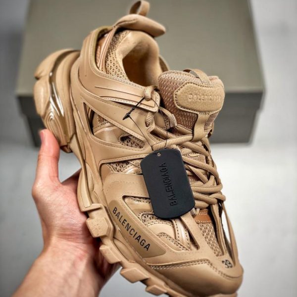 Balenciaga3.0 scarpe concept outdoor di terza generazione