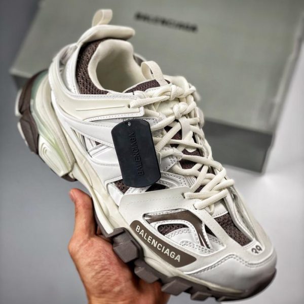 Balenciaga3.0 scarpe concept outdoor di terza generazione