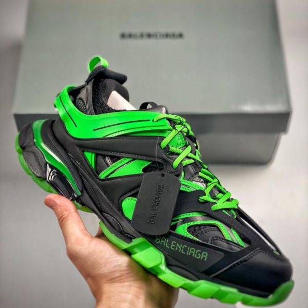Balenciaga3.0 scarpe concept outdoor di terza generazione