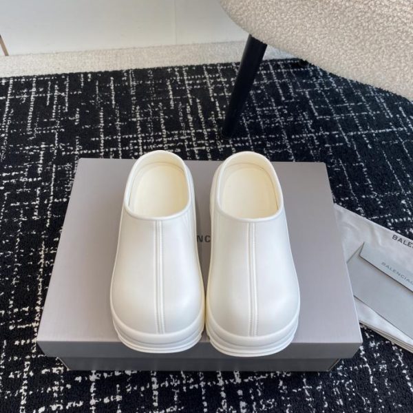 Balenciaga autunno nuova versione top