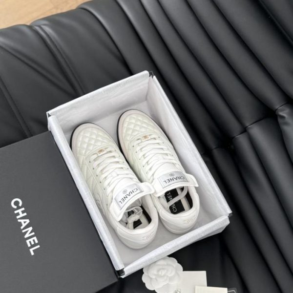 [Versione top] Le ultime scarpe da baseball con rombo di Chanel