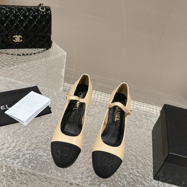 Scarpe con plateau Chanel