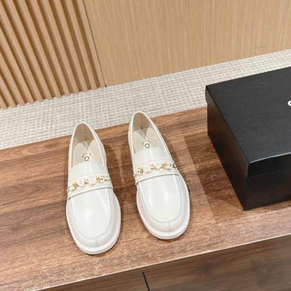 repliche,replica,perfette,siti di,affidabili,migliori siti,dove comprare,1:1,scarpe da ginnastica [Versione top] Mocassini Chanel con doppia C con fibbia a cuore