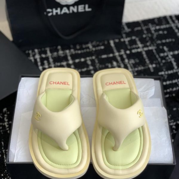 repliche,replica,perfette,siti di,affidabili,migliori siti,dove comprare,1:1,scarpe da ginnastica Infradito di pane estivo Chanel
