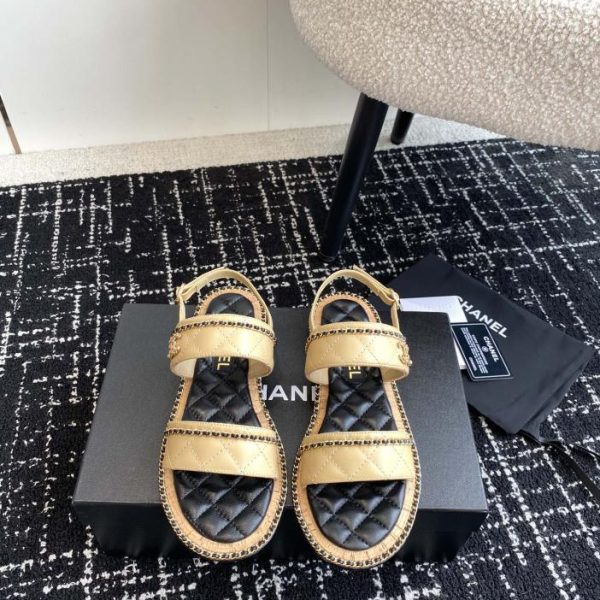 repliche,replica,perfette,siti di,affidabili,migliori siti,dove comprare,1:1,scarpe da ginnastica [Versione top] Chanel 24 nuovi sandali da spiaggia primavera ed estate