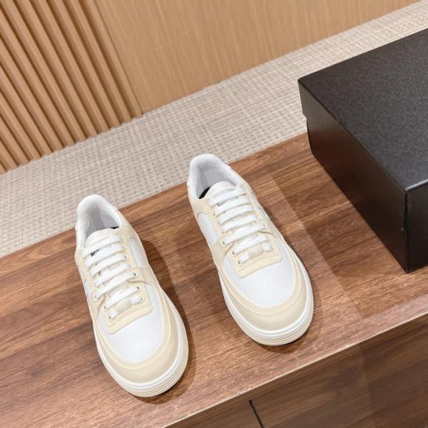 repliche,replica,perfette,siti di,affidabili,migliori siti,dove comprare,1:1,scarpe da ginnastica [Versione Top] Scarpe sportive Chanel Nuove scarpe casual