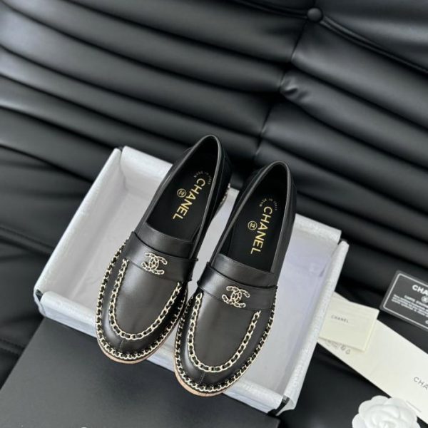 repliche,replica,perfette,siti di,affidabili,migliori siti,dove comprare,1:1,scarpe da ginnastica [Versione top] Nuovi mocassini con catena Chanel B