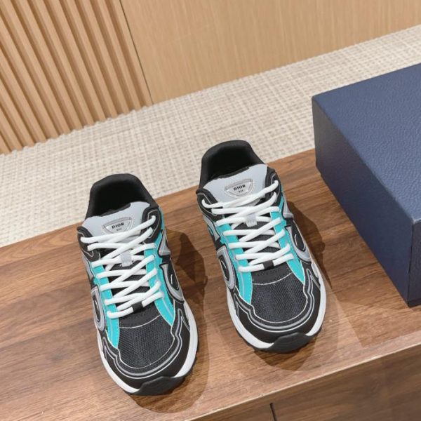[Top] Le ultime scarpe casual di Dior per le coppie