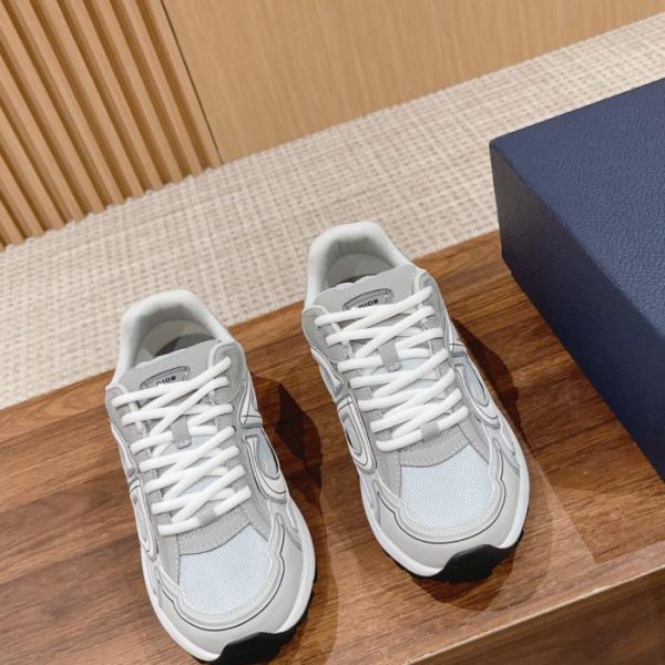 [Top] Le ultime scarpe casual di Dior per le coppie