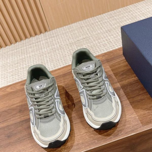 [Top] Le ultime scarpe casual di Dior per le coppie