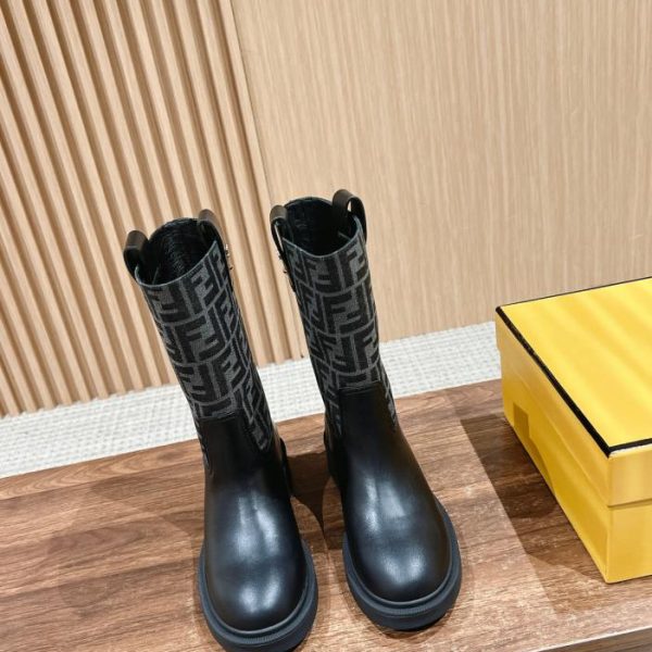 repliche,replica,perfette,siti di,affidabili,migliori siti,dove comprare,1:1,scarpe da ginnastica [Versione top] #Fendi nuovi stivaletti bassi autunnali e invernali