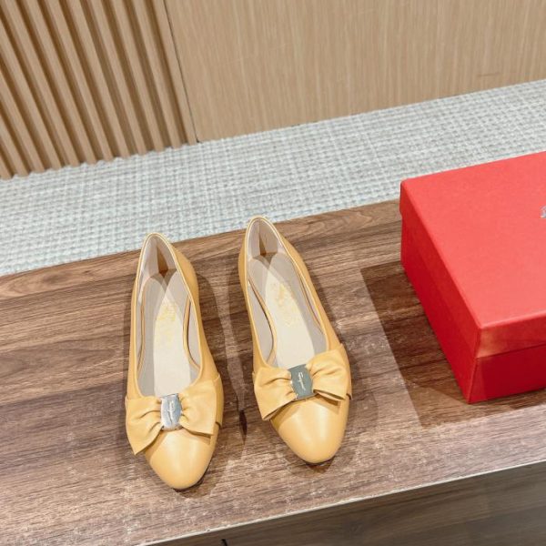 repliche,replica,perfette,siti di,affidabili,migliori siti,dove comprare,1:1,scarpe da ginnastica [Versione top] Ballerine Ferragamo