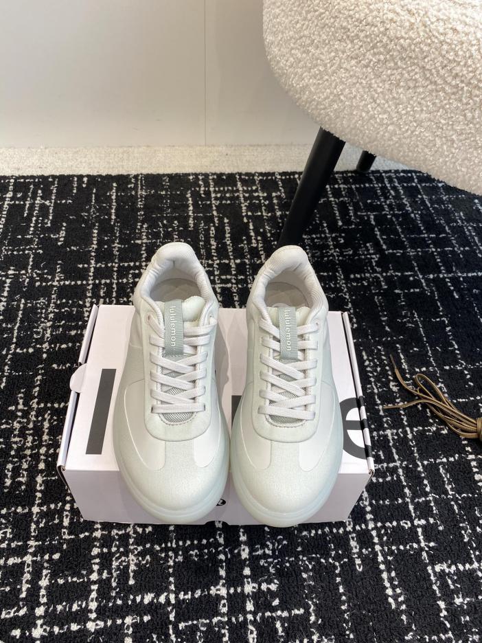 repliche,replica,perfette,siti di,affidabili,migliori siti,dove comprare,1:1,scarpe da ginnastica Scarpe da allenamento morale Lululemon City Verse repliche,replica,perfette,siti di,affidabili,migliori siti,dove comprare,1:1,scarpe da ginnastica Scarpe da allenamento morale Lululemon City Verse