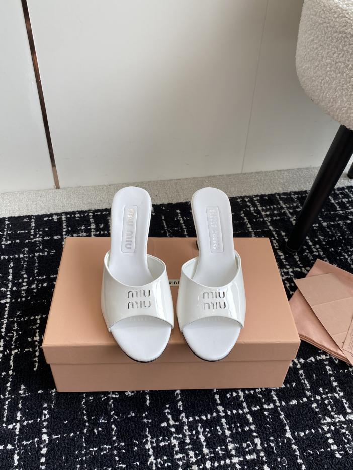 repliche,replica,perfette,siti di,affidabili,migliori siti,dove comprare,1:1,scarpe da ginnastica [Versione top] (10 cm) Sandali Miu Miu a bocca di pesce
