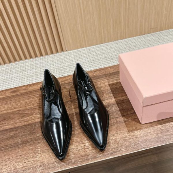 repliche,replica,perfette,siti di,affidabili,migliori siti,dove comprare,1:1,scarpe da ginnastica [Versione top] Miu Miu nuove scarpe rare