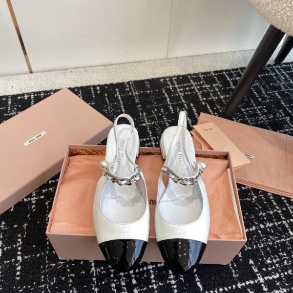 repliche,replica,perfette,siti di,affidabili,migliori siti,dove comprare,1:1,scarpe da ginnastica [Versione top] Scarpe Miu Miu con tacco a forma di gattino