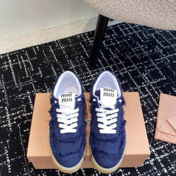 repliche,replica,perfette,siti di,affidabili,migliori siti,dove comprare,1:1,scarpe da ginnastica [Versione top] Sneakers stringate Miu Miu