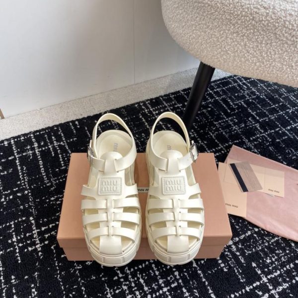 repliche,replica,perfette,siti di,affidabili,migliori siti,dove comprare,1:1,scarpe da ginnastica [Versione top] Miu Miu nuovi sandali con la suola spessa