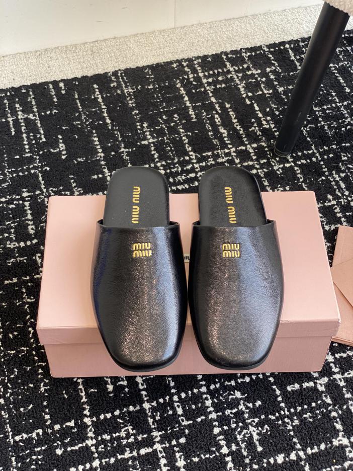 repliche,replica,perfette,siti di,affidabili,migliori siti,dove comprare,1:1,scarpe da ginnastica Agente d’acquisto Miu Miu 24ss pantofole serie autunno inverno repliche,replica,perfette,siti di,affidabili,migliori siti,dove comprare,1:1,scarpe da ginnastica Agente d’acquisto Miu Miu 24ss pantofole serie autunno inverno