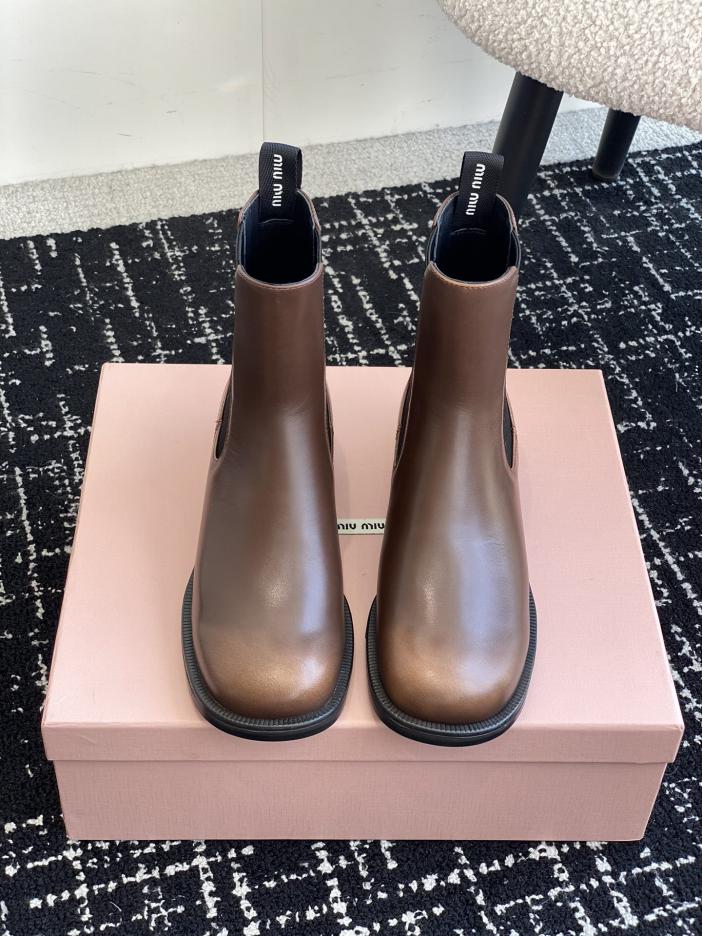 repliche,replica,perfette,siti di,affidabili,migliori siti,dove comprare,1:1,scarpe da ginnastica Agente acquisti Miu Miu 24ss stile passerella autunno inverno repliche,replica,perfette,siti di,affidabili,migliori siti,dove comprare,1:1,scarpe da ginnastica Agente acquisti Miu Miu 24ss stile passerella autunno inverno