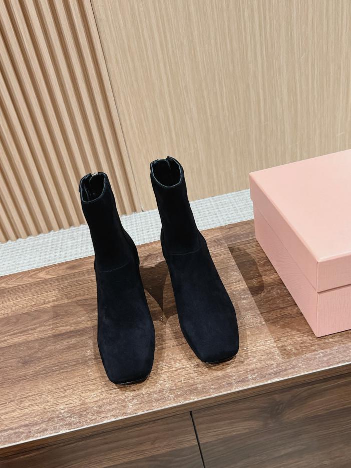 repliche,replica,perfette,siti di,affidabili,migliori siti,dove comprare,1:1,scarpe da ginnastica Agente acquisti Miu Miu 24ss stile passerella autunno inverno repliche,replica,perfette,siti di,affidabili,migliori siti,dove comprare,1:1,scarpe da ginnastica Agente acquisti Miu Miu 24ss stile passerella autunno inverno