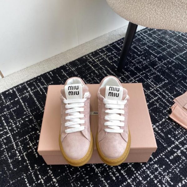 Agente d'acquisto Miu Miu 24ss nuove scarpe casual autunnali e invernali