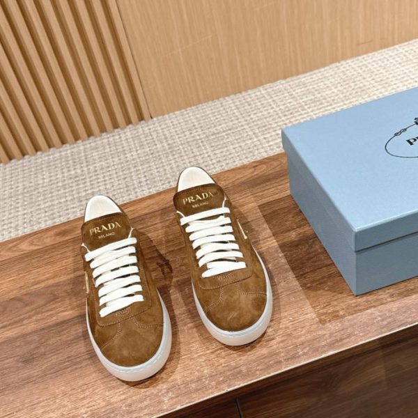 Prada nuove scarpe bianche