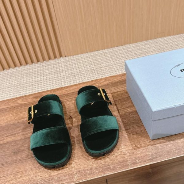 repliche,replica,perfette,siti di,affidabili,migliori siti,dove comprare,1:1,scarpe da ginnastica [Versione top] Sandali Prada primaverili ed estivi in ​​velluto