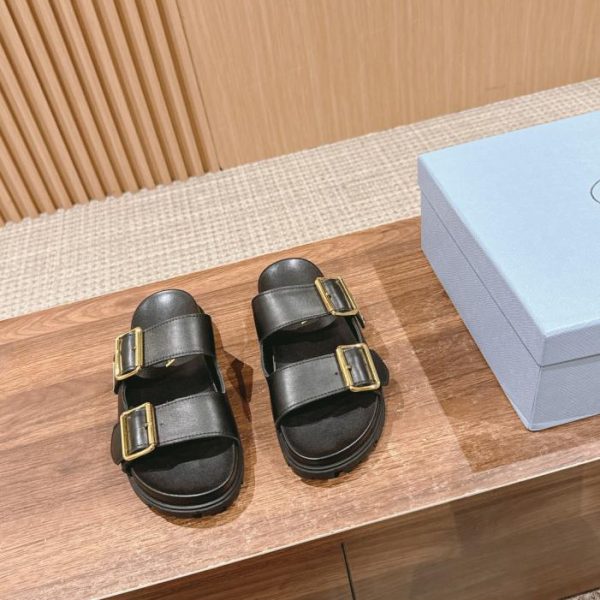 repliche,replica,perfette,siti di,affidabili,migliori siti,dove comprare,1:1,scarpe da ginnastica [Versione top] Sandali Prada in feltro diavolo