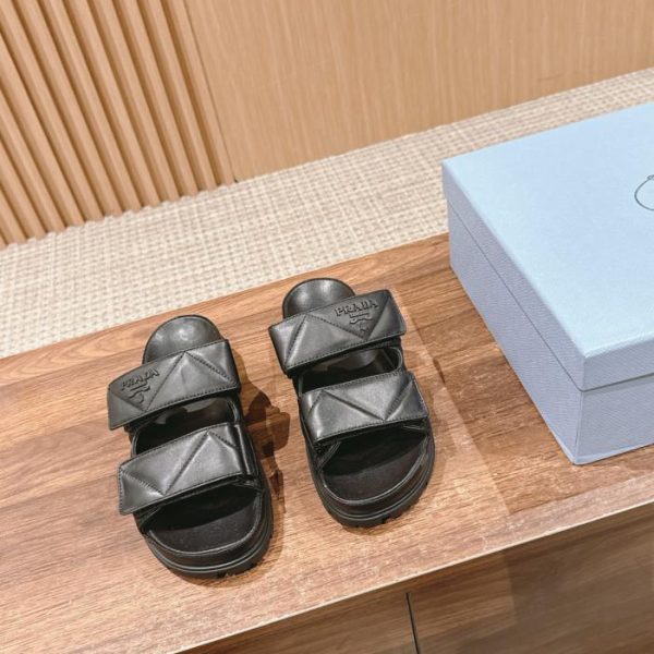 repliche,replica,perfette,siti di,affidabili,migliori siti,dove comprare,1:1,scarpe da ginnastica [Versione top] Sandali Prada in feltro diavolo