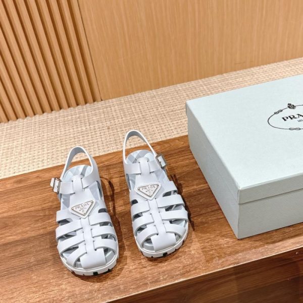 repliche,replica,perfette,siti di,affidabili,migliori siti,dove comprare,1:1,scarpe da ginnastica Nuovi sandali Prada