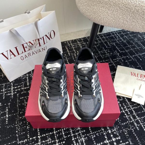 repliche,replica,perfette,siti di,affidabili,migliori siti,dove comprare,1:1,scarpe da ginnastica Scarpe da ginnastica della serie True Act di Valentino