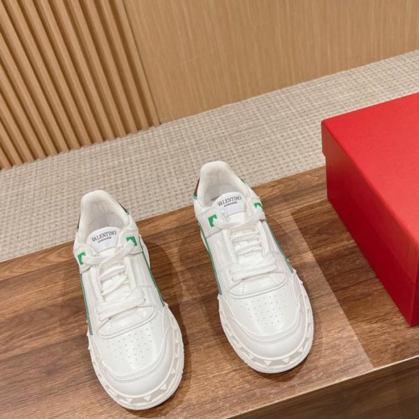 repliche,replica,perfette,siti di,affidabili,migliori siti,dove comprare,1:1,scarpe da ginnastica [Versione Top] Le nuove sneakers casual basse in pelle di vitello di Valentino