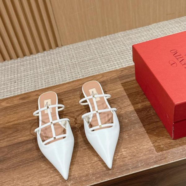 repliche,replica,perfette,siti di,affidabili,migliori siti,dove comprare,1:1,scarpe da ginnastica [Versione top] Sandali a punta #Valentino