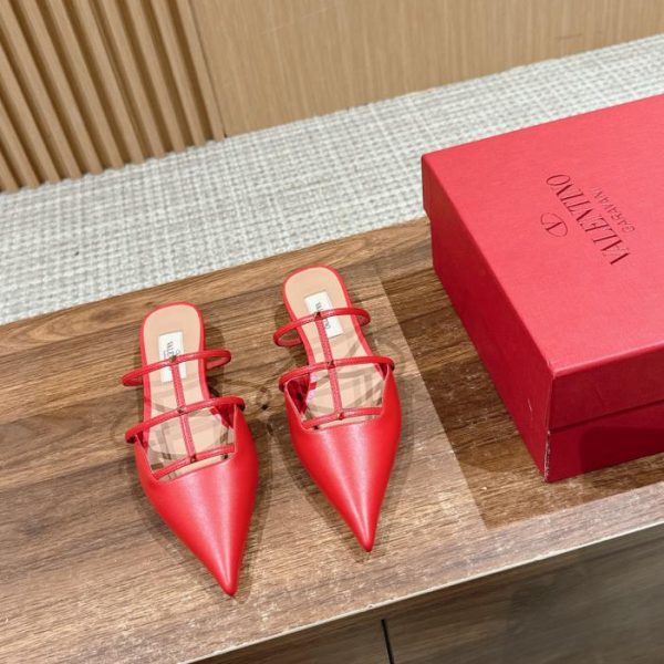 repliche,replica,perfette,siti di,affidabili,migliori siti,dove comprare,1:1,scarpe da ginnastica [Versione top] Sandali a punta #Valentino