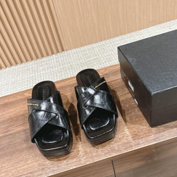 repliche,replica,perfette,siti di,affidabili,migliori siti,dove comprare,1:1,scarpe da ginnastica [Versione top] Pantofole Alexander Wang con punta quadrata e piattaforma incrociata