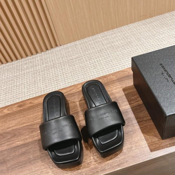 repliche,replica,perfette,siti di,affidabili,migliori siti,dove comprare,1:1,scarpe da ginnastica [Versione top] Pantofole Alexander Wang con punta quadrata e piattaforma incrociata
