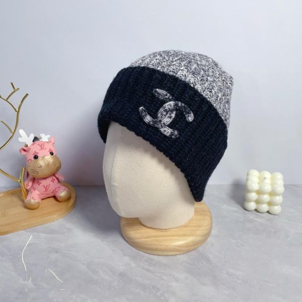 repliche,replica,perfette,siti di,affidabili,migliori siti,dove comprare,1:1,scarpe da ginnastica L’ultimo cappello lavorato a maglia di lana di Chanel, unisex