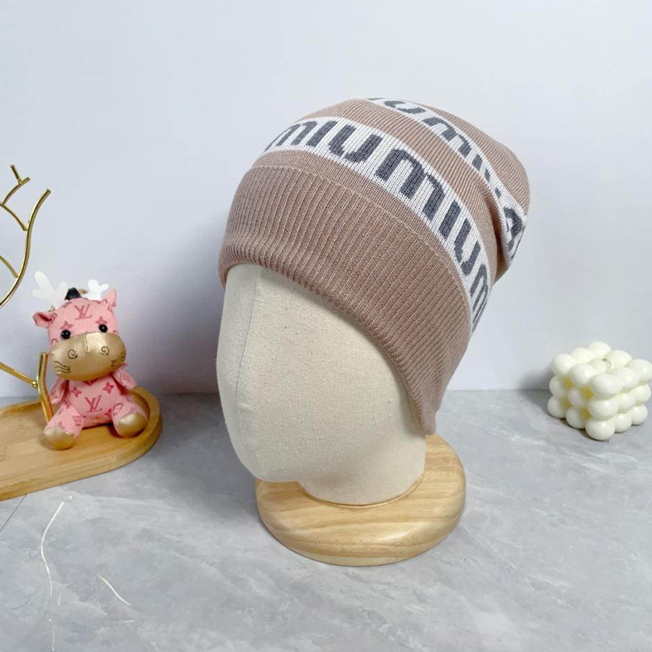 repliche,replica,perfette,siti di,affidabili,migliori siti,dove comprare,1:1,scarpe da ginnastica L’ultimo cappello in maglia di lana di MiuMiu, unisex repliche,replica,perfette,siti di,affidabili,migliori siti,dove comprare,1:1,scarpe da ginnastica L’ultimo cappello in maglia di lana di MiuMiu, unisex