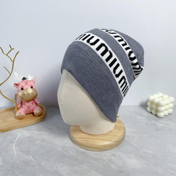 repliche,replica,perfette,siti di,affidabili,migliori siti,dove comprare,1:1,scarpe da ginnastica L’ultimo cappello in maglia di lana di MiuMiu, unisex